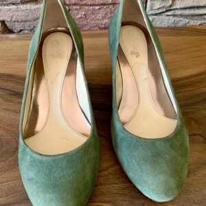 Calvin Klein Green Suede Pointed-Toe Pumps